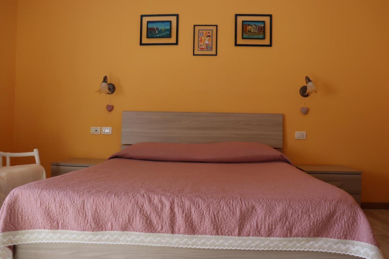 Casa Andreea Vicino Al Centro Di Olbia Iun R5904 Appartement Buitenkant foto
