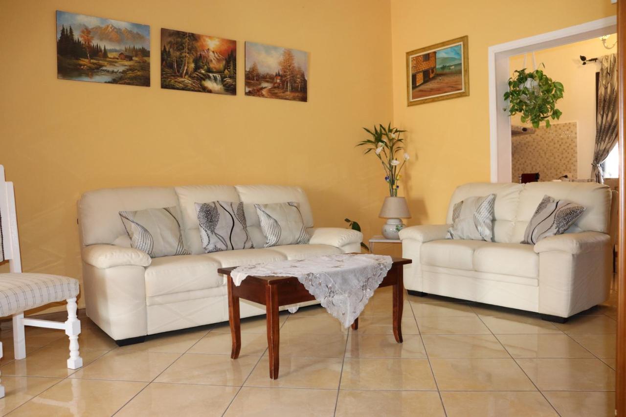 Casa Andreea Vicino Al Centro Di Olbia Iun R5904 Appartement Buitenkant foto