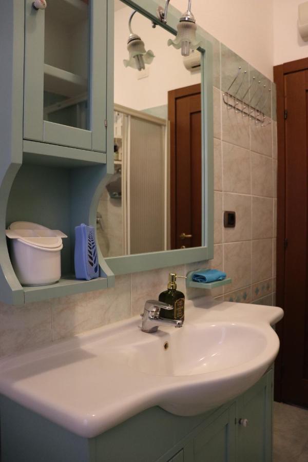 Casa Andreea Vicino Al Centro Di Olbia Iun R5904 Appartement Buitenkant foto