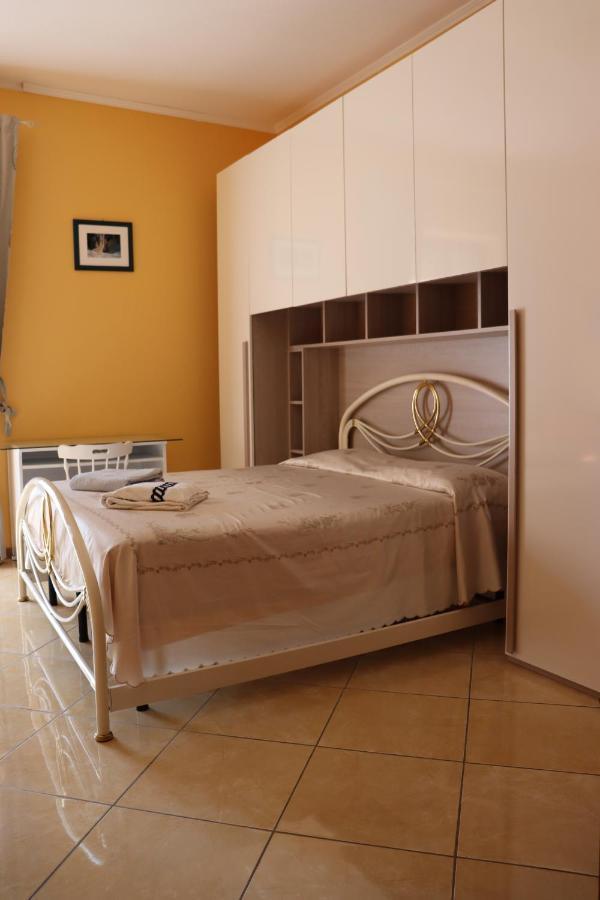 Casa Andreea Vicino Al Centro Di Olbia Iun R5904 Appartement Buitenkant foto