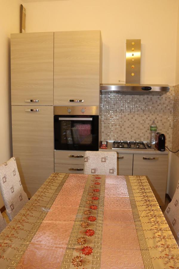 Casa Andreea Vicino Al Centro Di Olbia Iun R5904 Appartement Buitenkant foto